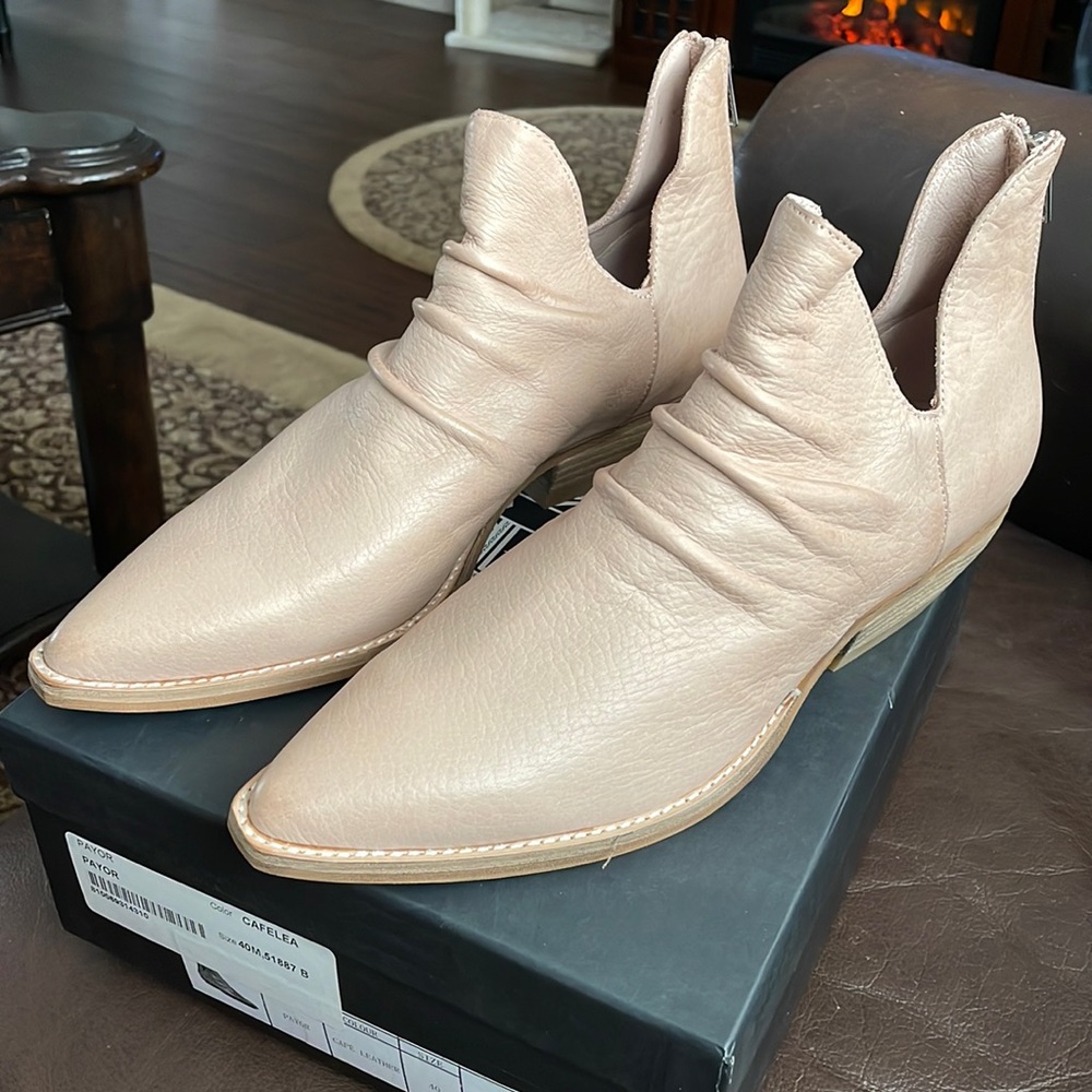 Silento D  ankle boots